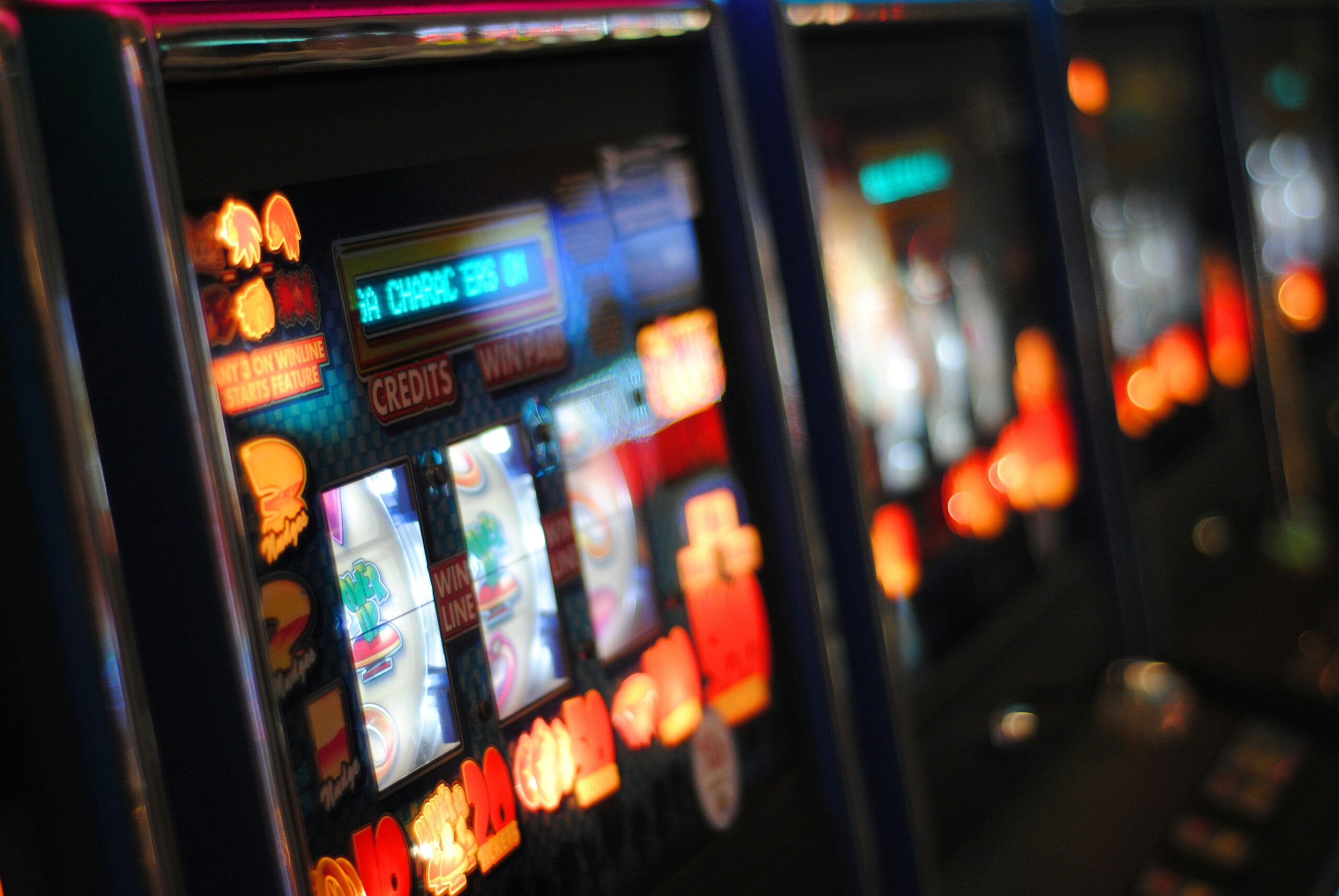 Får man best bonus på live casino eller spilleautomater?